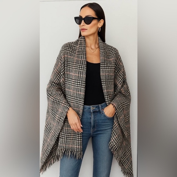 Anne Klein Vintage Wool Shawl | Red Houndstooth Plaid | 29x72 - Picture 2 of 9